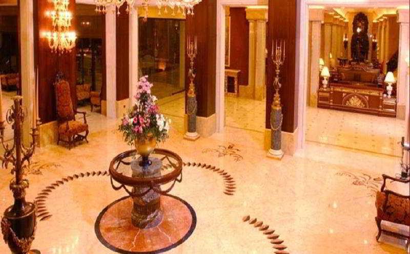 Grand Hills Hotel & Spa ブロウマナ エクステリア 写真